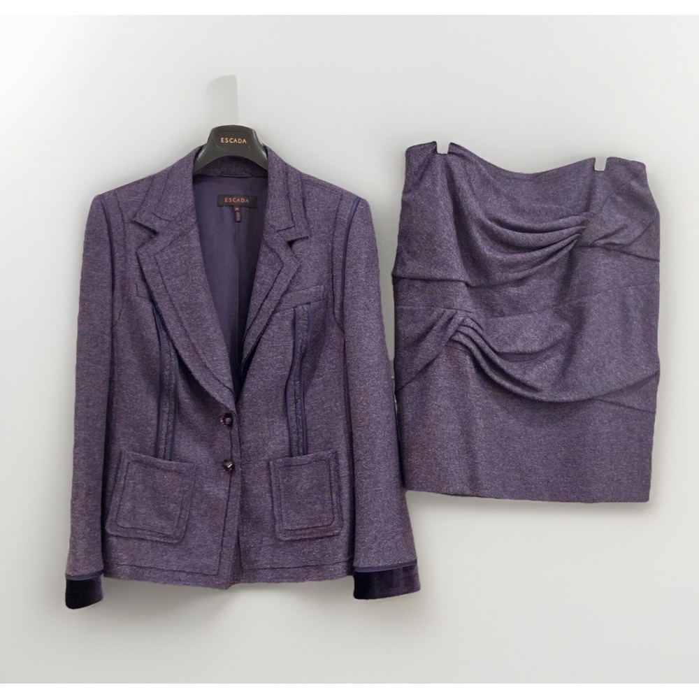 Escada Purple Skirt Suit Blazer Size 42 & 40 Virgin Wool & Crystal Buttons - Picture 1 of 10